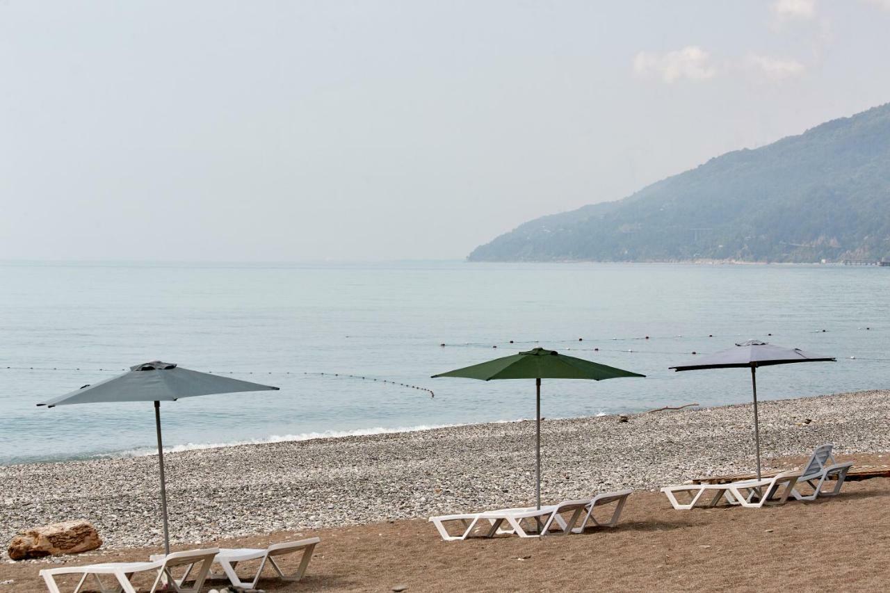 Old Gagra Hotel Dış mekan fotoğraf