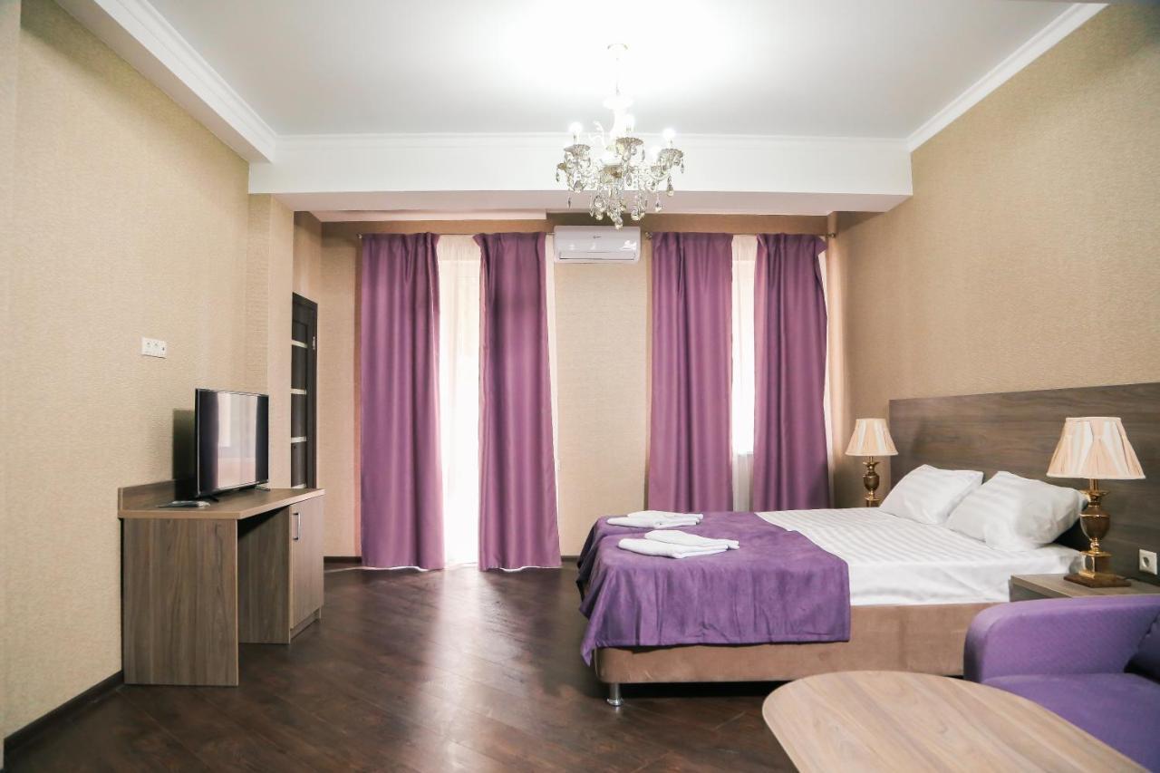 Old Gagra Hotel Dış mekan fotoğraf